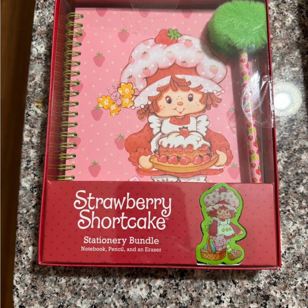 Strawberry Shortcake Stationery Bundle Set